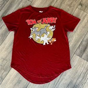 Tom and Jerry t shirt